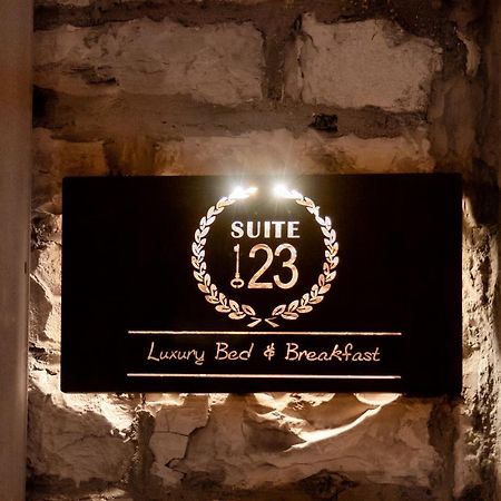 Suite 123 Luxury B&B Con Jacuzzi Palo del Colle Eksteriør bilde